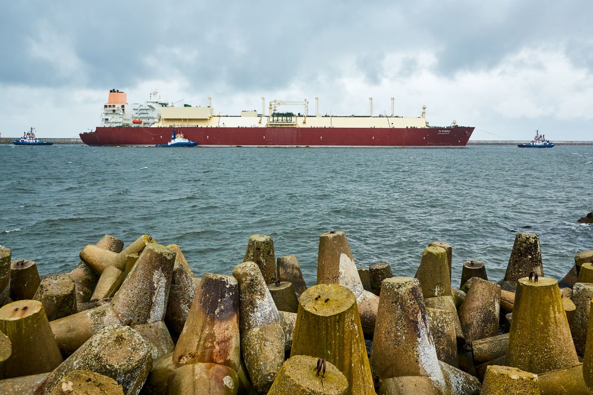 Pierwsza komercyjna dostawa LNG 17.06.2016 - 05