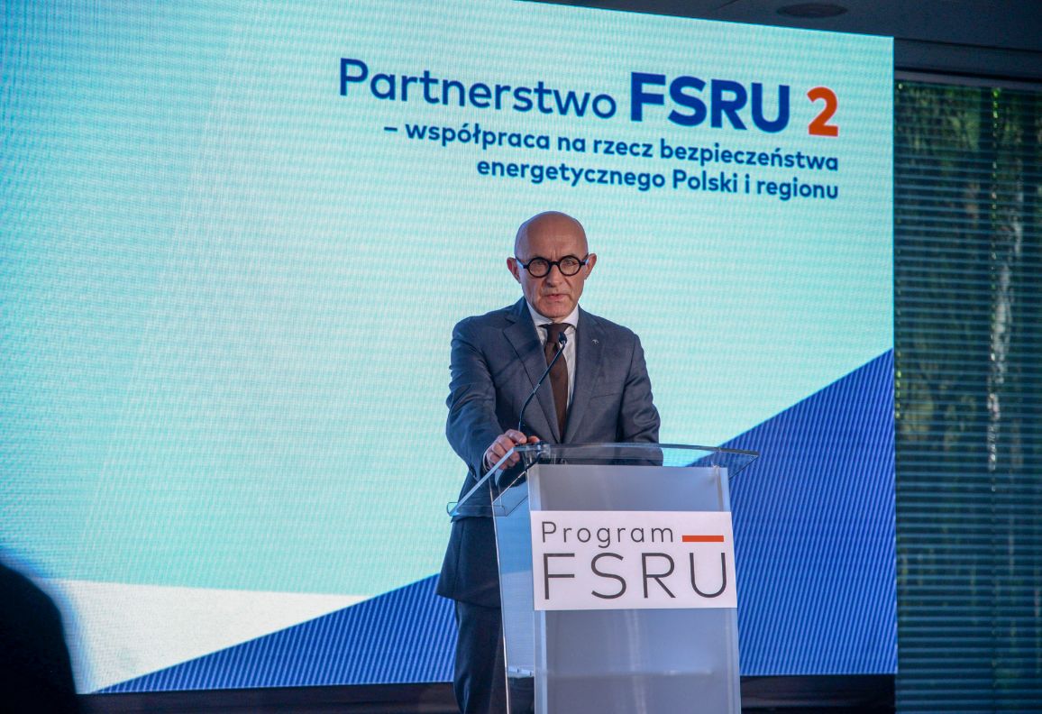 Podpisanie porozumienia umożliwiającego wspólne korzystanie z terminala FSRU 2 - 07