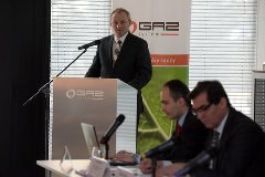 Zbigniew Bobiński, Zastępca Dyrektora Pionu Eksploatacji prezentuje wymagania w zakresie projektowania elementów systemu przesyłowego